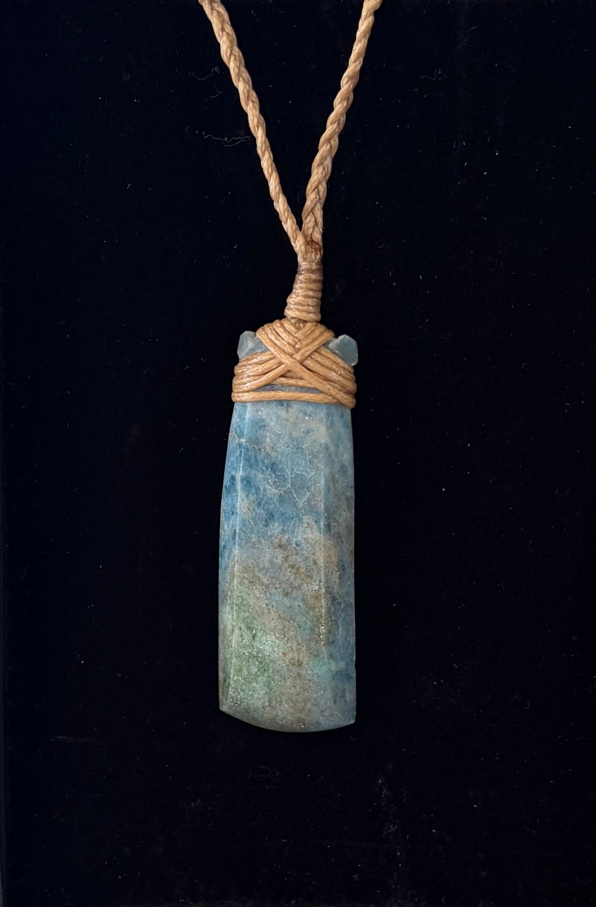 Āotea Necklace - Medium-1