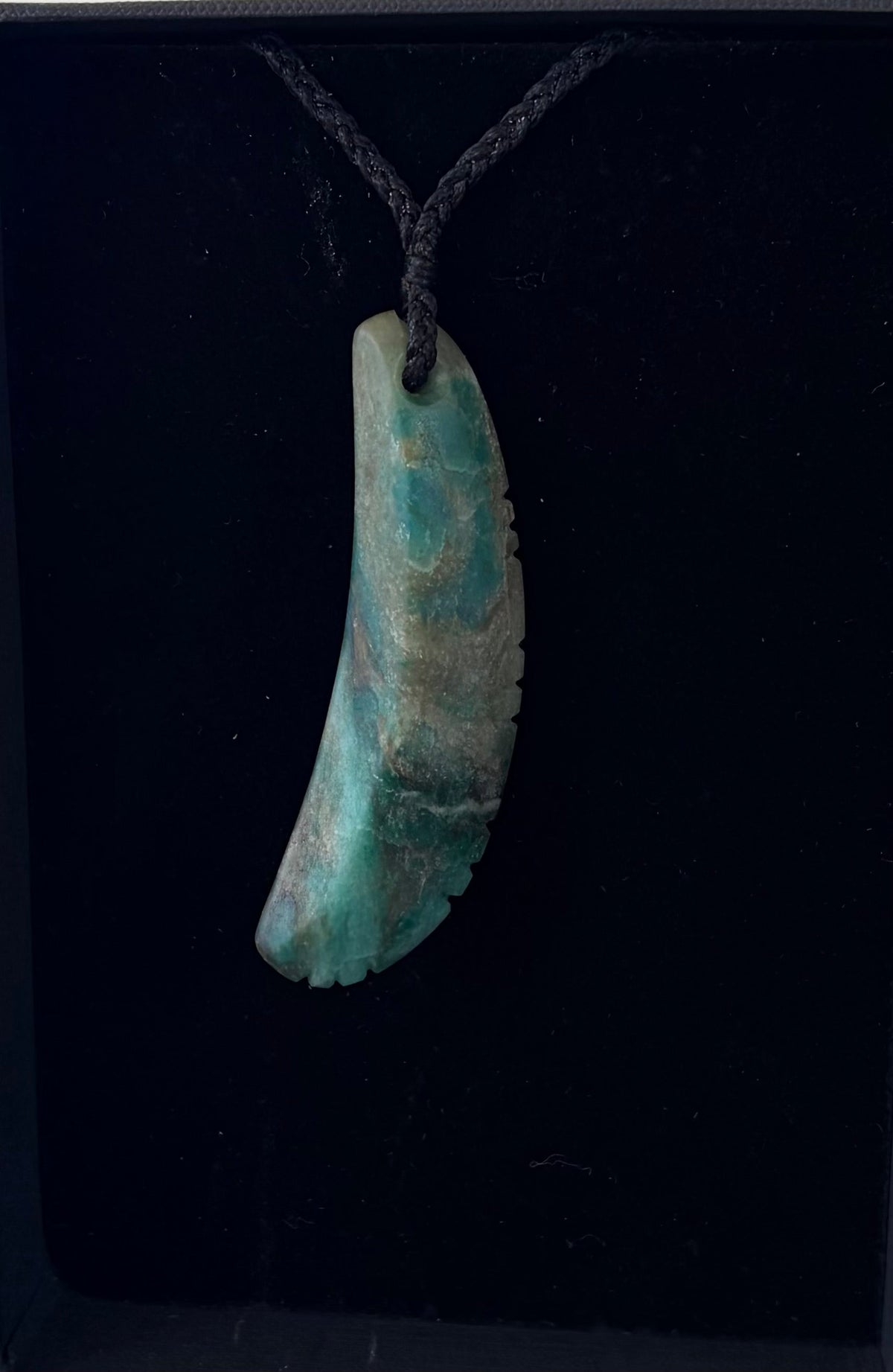 Āotea Necklace - Medium-1