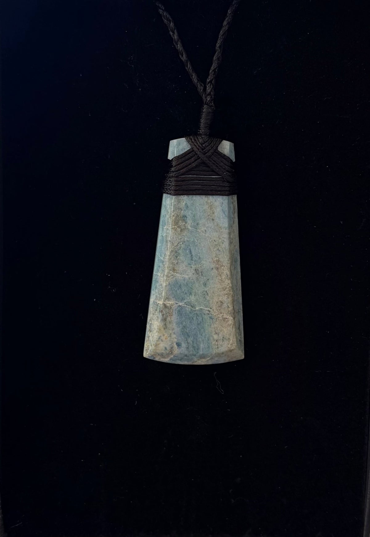 Āotea Necklace - Medium-1