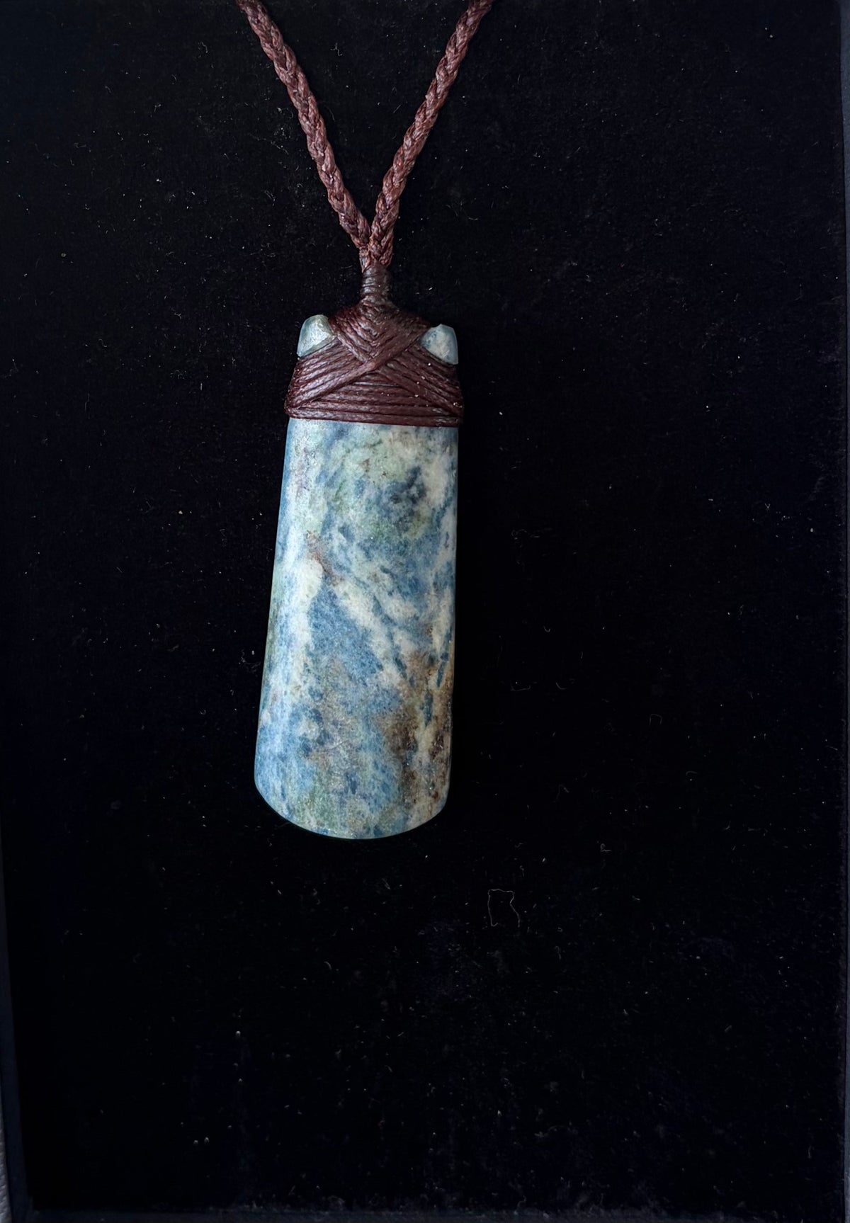 Āotea Necklace - Medium