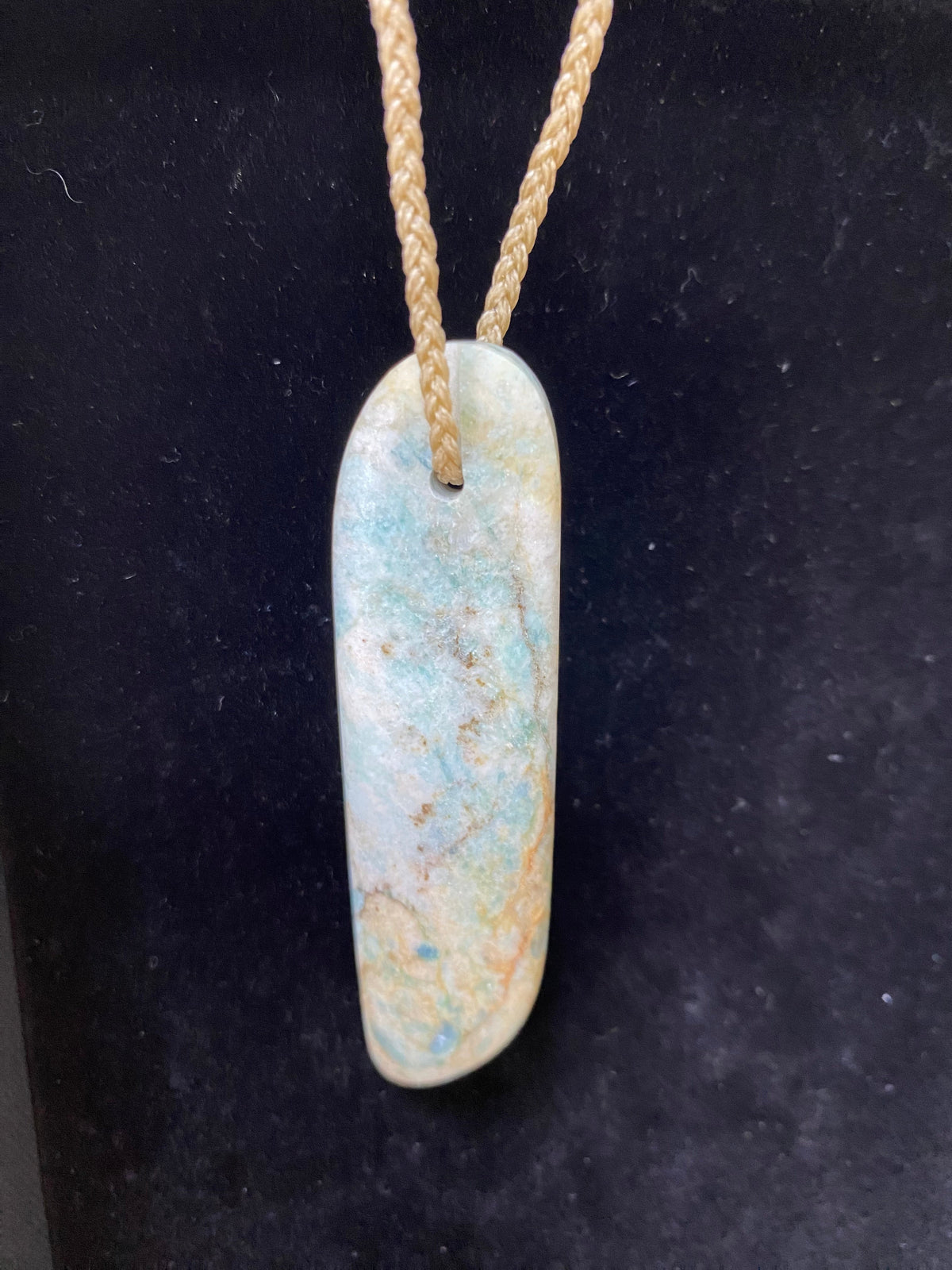 Āotea Necklace - Medium-1
