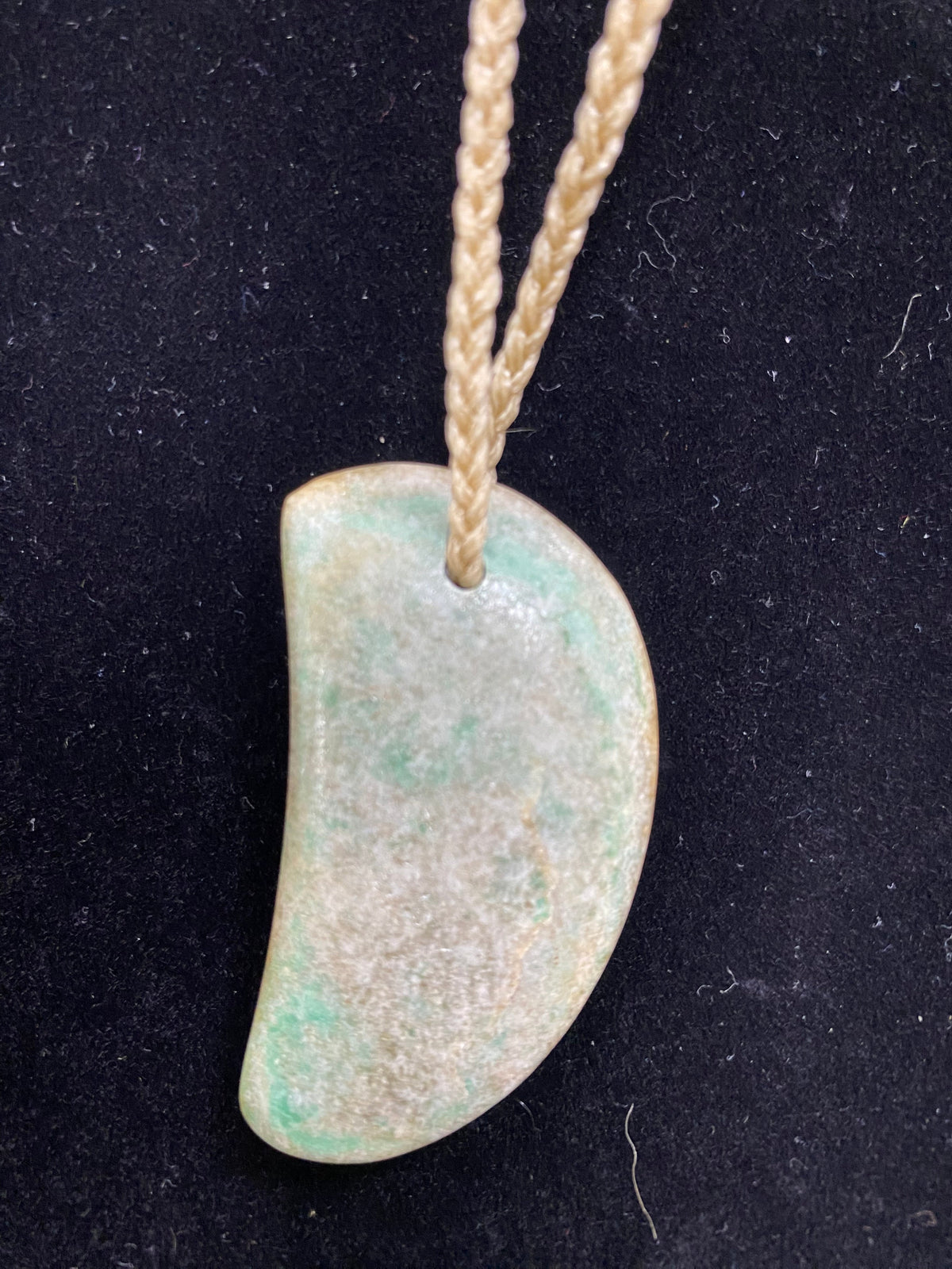 Āotea Necklace - Medium-1