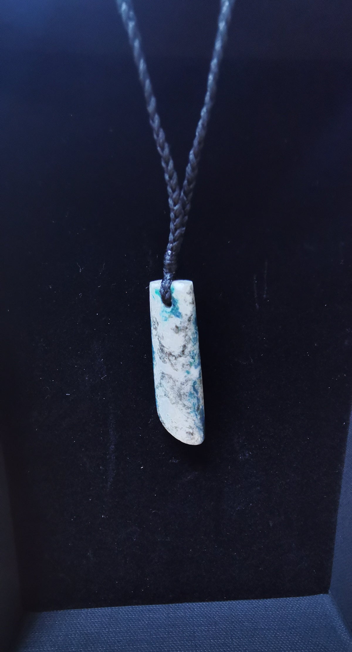 Āotea Necklace - Small-1